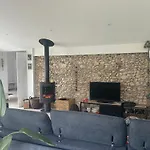Charmante Maison Renovee Proche Et Foret Avec Jardin - Fr-1-652-57 *